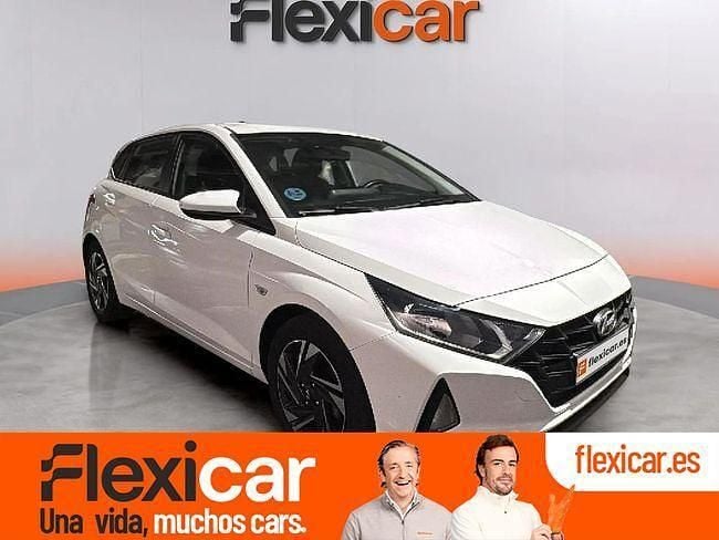 Blanco Usado 2022 Hyundai i20 Berlina | 14.990 € (Precio justo) - Imagen 1/4