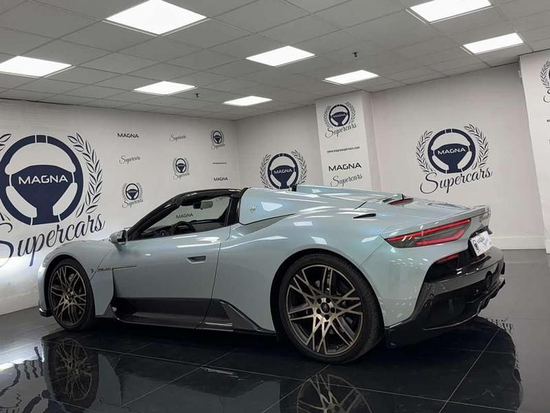 Usado Maserati MC20 630 CV (463 kW) 2023 Azul Coupe