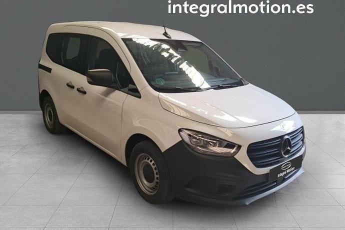 Usado Mercedes Citan 112 116 CV (85 kW) 2023 Blanco Monovolumen
