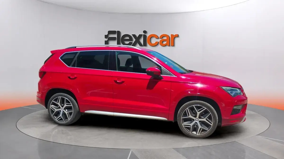 Usado Seat Ateca FR 190 CV (139 kW) 2018 Blanco SUV