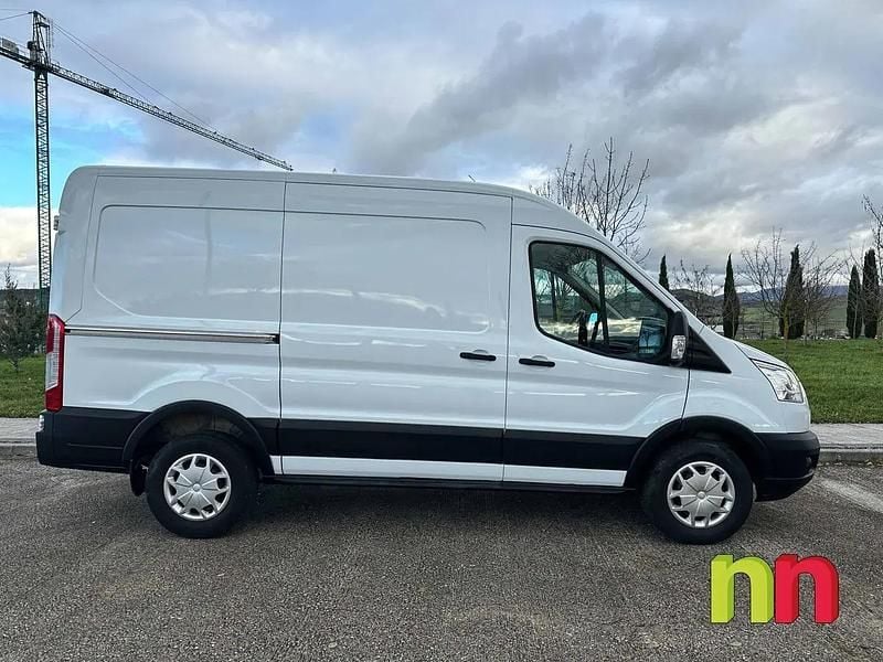 Usado Ford Transit Trend 130 HP (95 kW) 2018 Branco Van