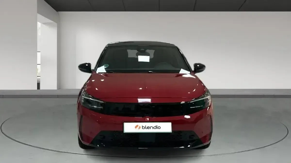 Usado Opel Corsa 100 CV (73 kW) 2025 Rojo Utilitario