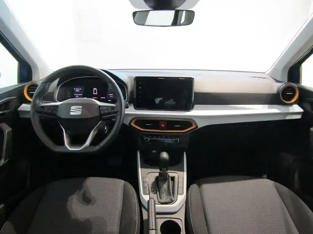 Usado Seat Arona Style 115 CV (84 kW) 2025 Azul SUV
