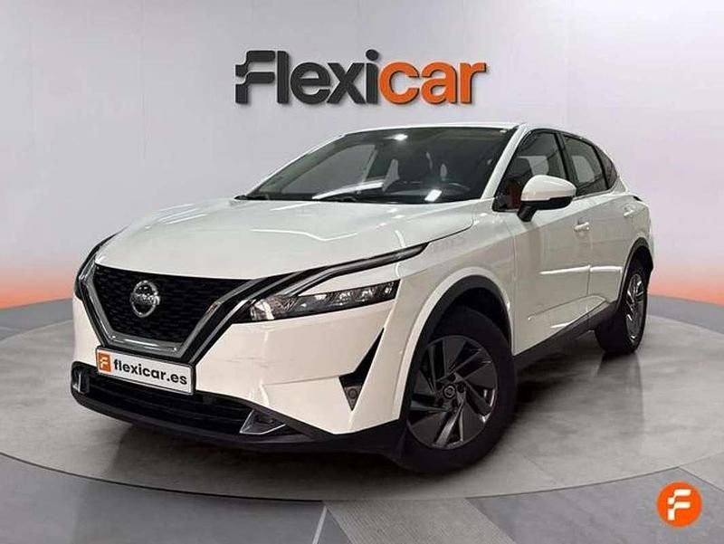 Usado Nissan Qashqai Acenta 140 CV (102 kW) 2021 Blanco SUV
