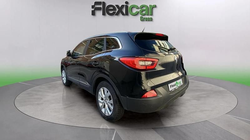 Usado Renault Kadjar LIMITED 131 CV (96 kW) 2018 Negro SUV