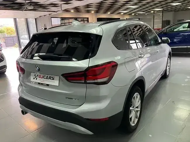 Usado BMW X1 116 CV (85 kW) 2020 Gris SUV