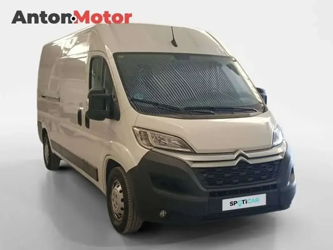 Usado Citroën Jumper 140 CV (102 kW) 2021 Blanco Monovolumen