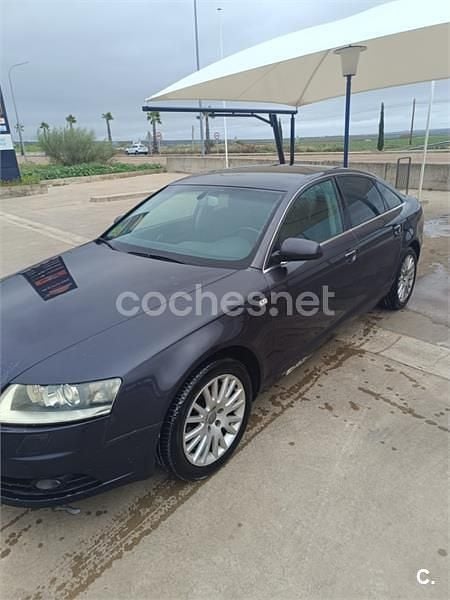 Usado Audi A6 140 CV (102 kW) 2008 Gris / plata Berlina