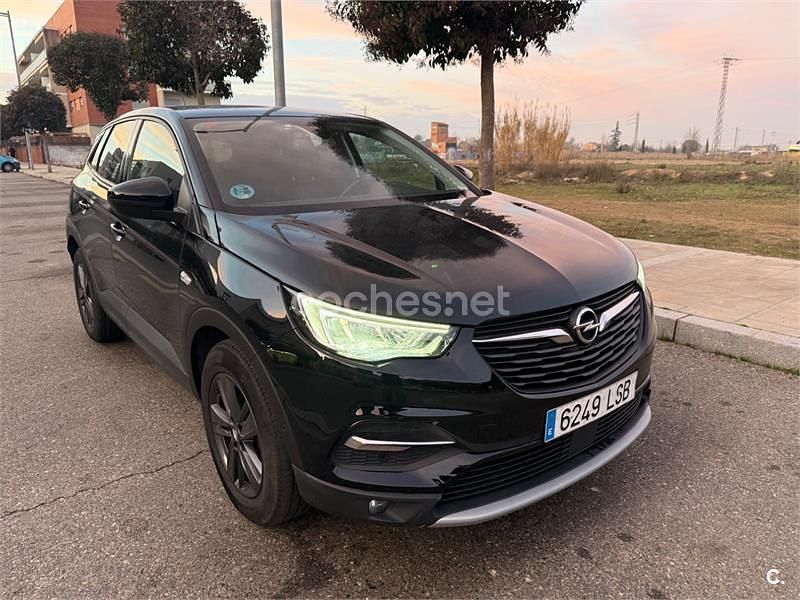 Usado Opel Grandland X Design & Tech 130 CV (95 kW) 2021 Negro SUV