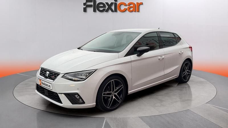 Usado Seat Ibiza FR 115 CV (84 kW) 2019 Blanco Utilitario