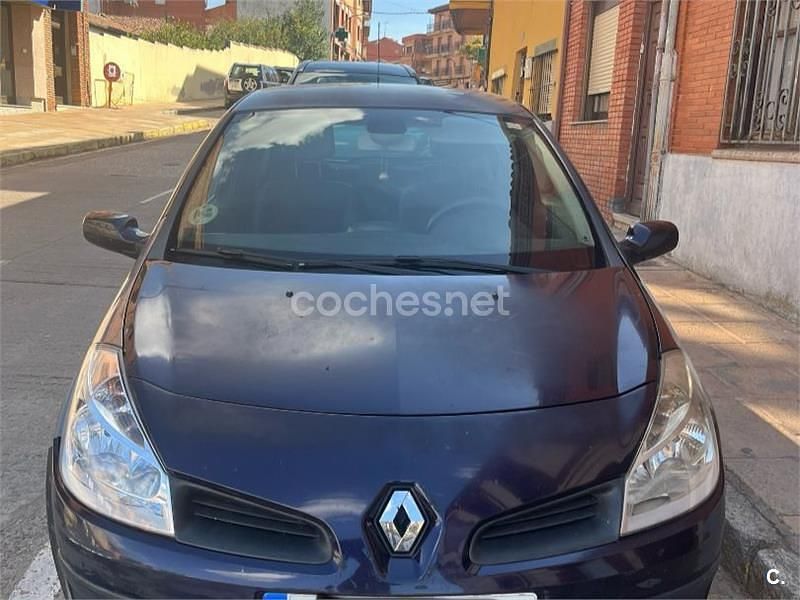 Azul Usado 2007 Renault Clio II Exception Berlina | 5000 € (Caro) - Imagen 1/4