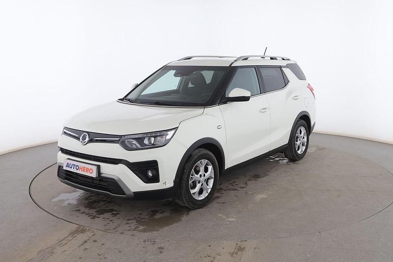 Blanco Usado 2023 Ssangyong (KGM) Tivoli SUV | 18.799 € - Imagen 1/3