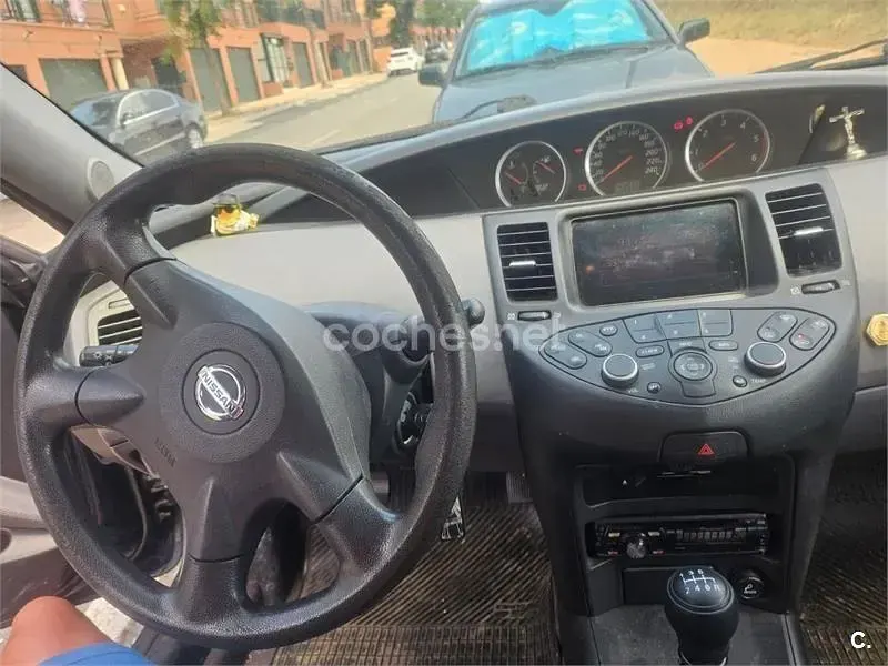 Usado Nissan Primera Acenta 140 CV (102 kW) 2002 Azul Berlina