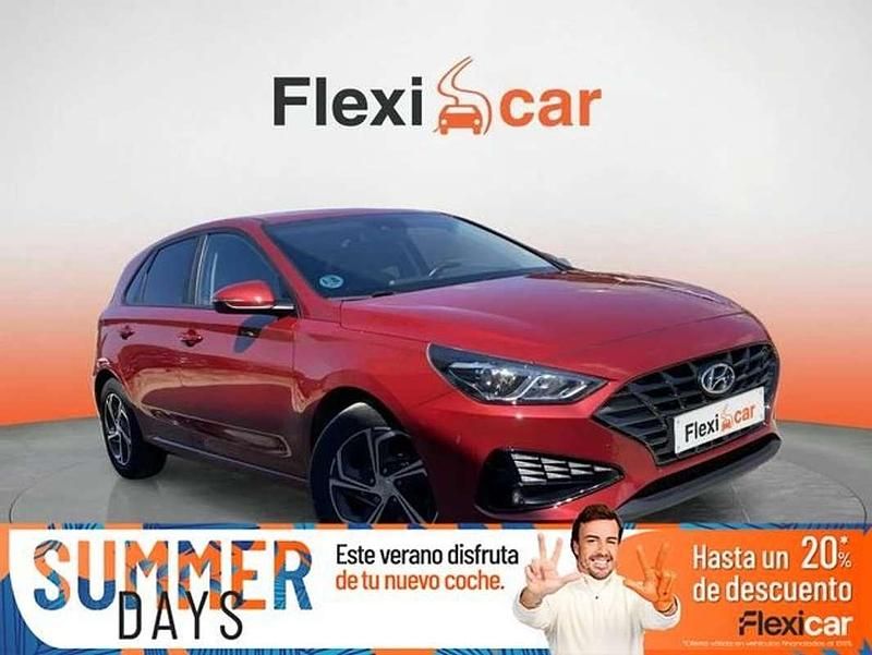 Burdeos Usado 2021 Hyundai i30 Berlina | 13.890 € (Precio justo) - Imagen 1/4