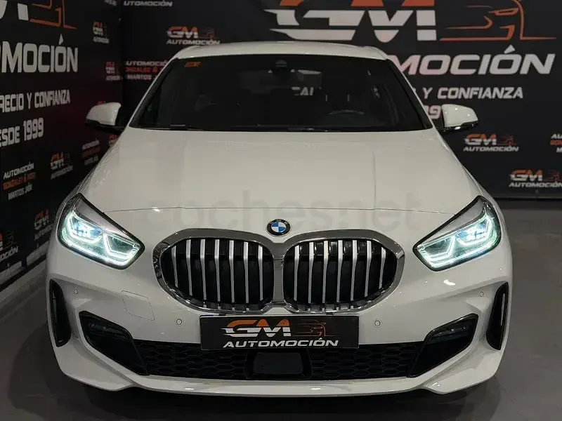 Usado BMW 118 M Sport 150 CV (110 kW) 2021 Blanco Utilitario