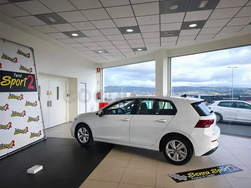 Usado VW Golf VIII 115 CV (84 kW) 2022 Blanco Berlina