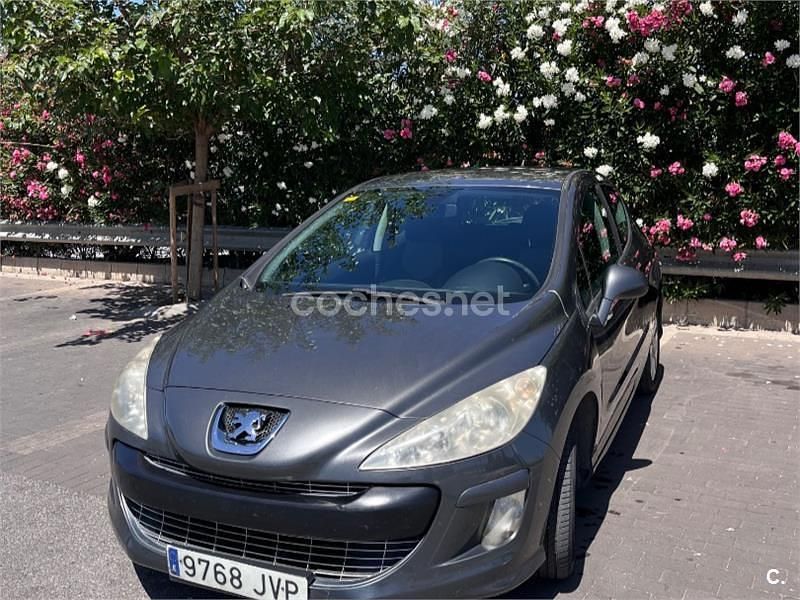 Gris / plata Usado 2009 Peugeot 308 Sport Berlina | 3990 € (Precio justo) - Imagen 1/4