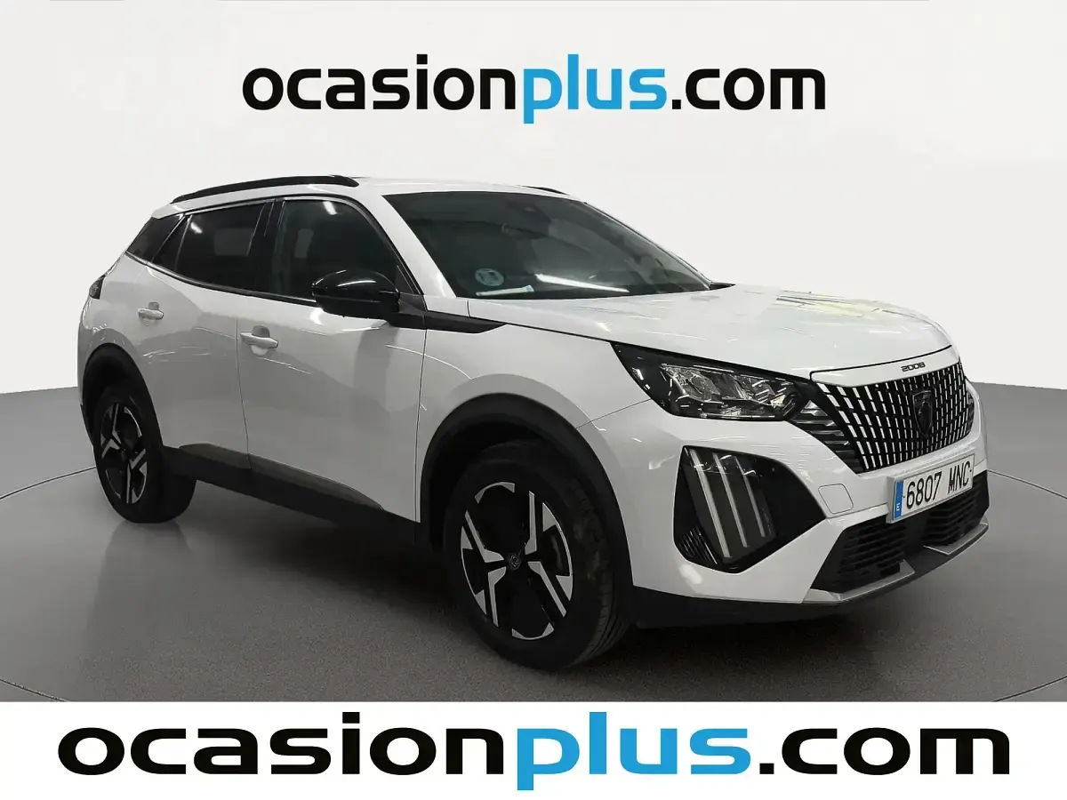 Usado Peugeot 2008 Allure 130 CV (95 kW) 2024 Blanco SUV