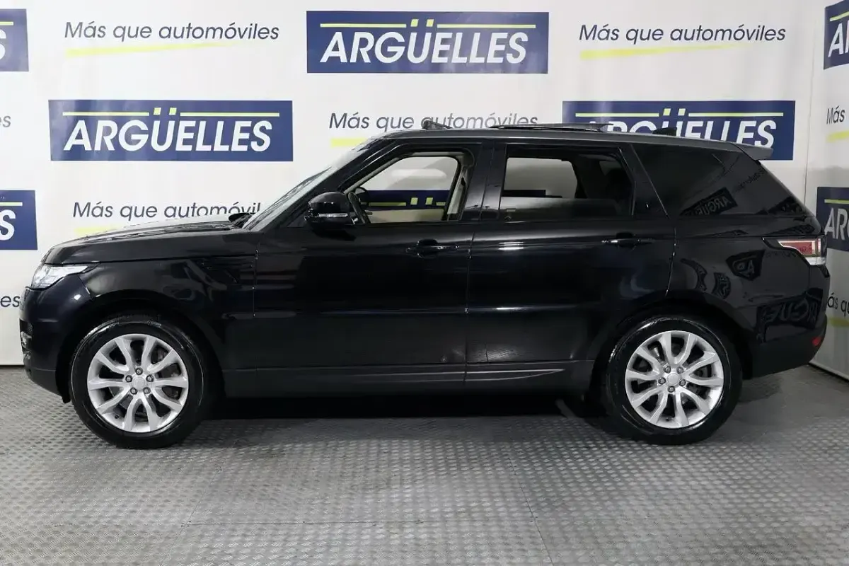 Usado Land Rover Range Rover Sport HSE Dynamic 306 CV (225 kW) 2017 Negro SUV