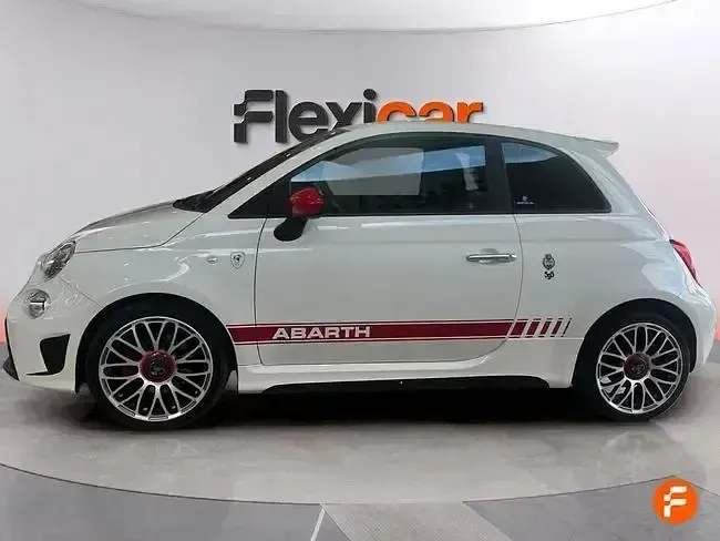 Usado Abarth 595 Turismo 165 CV (121 kW) 2020 Blanco Utilitario