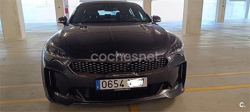 Negro Usado 2020 Kia Stinger GT-Line Utilitario | 27.500 € (Precio justo) - Imagen 1/4