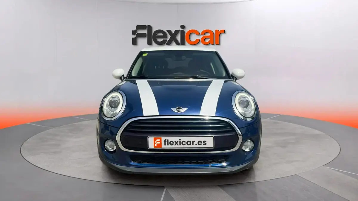 Usado Mini Cooper D 116 CV (85 kW) 2018 Azul Utilitario
