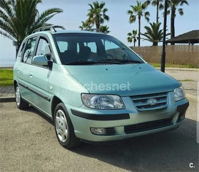 Usado Hyundai Matrix GLS 103 CV (75 kW) 2005 Azul Monovolumen