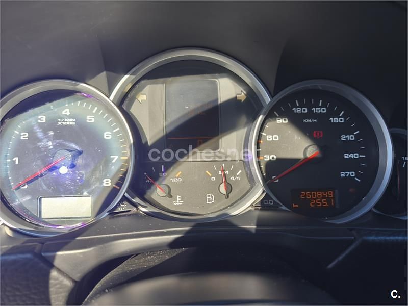 Käytetty Porsche Cayenne S 340 HP (250 kW) 2006 Valkoinen Katumaasturi
