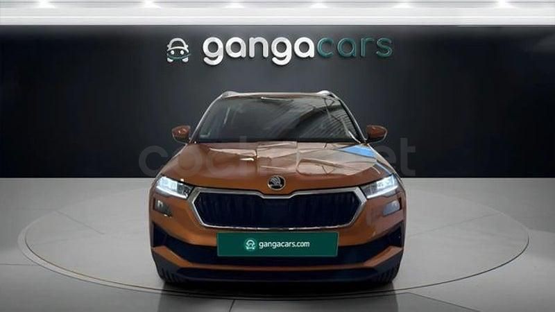 Usado Skoda Karoq Ambition 110 CV (80 kW) 2023 Naranja SUV