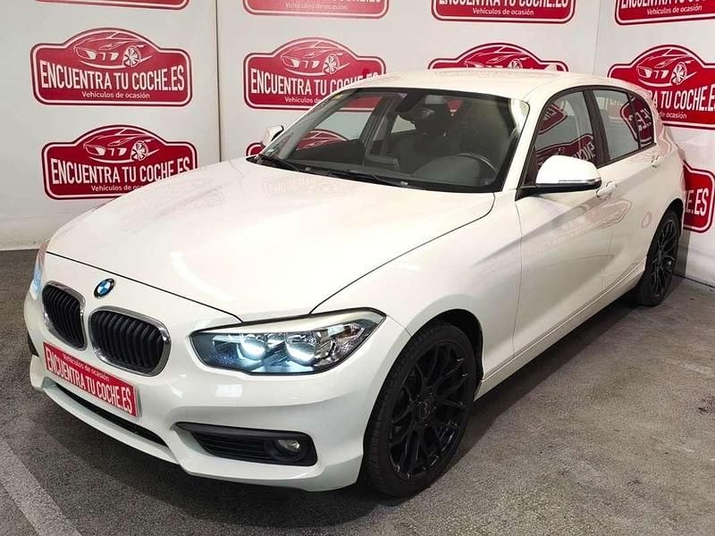 Usado BMW 116 Advantage 116 CV (85 kW) 2015 Blanco Utilitario