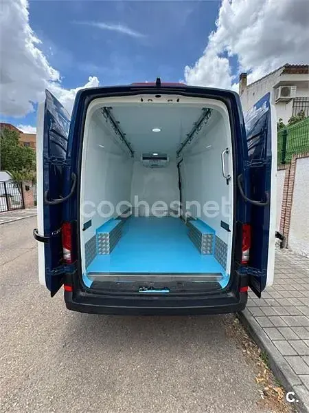 Usado VW Multivan 150 CV (110 kW) 2021 Azul Monovolumen