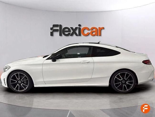 Usado Mercedes C220 194 CV (142 kW) 2022 Blanco Coupe