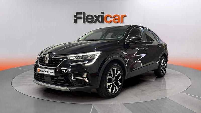 Käytetty Renault Arkana Evolution 145 HP (106 kW) 2023 Musta Katumaasturi