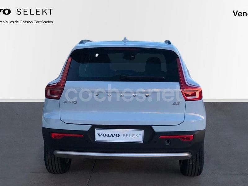 Nuevo Volvo XC40 163 CV (119 kW) 2025 Azul SUV