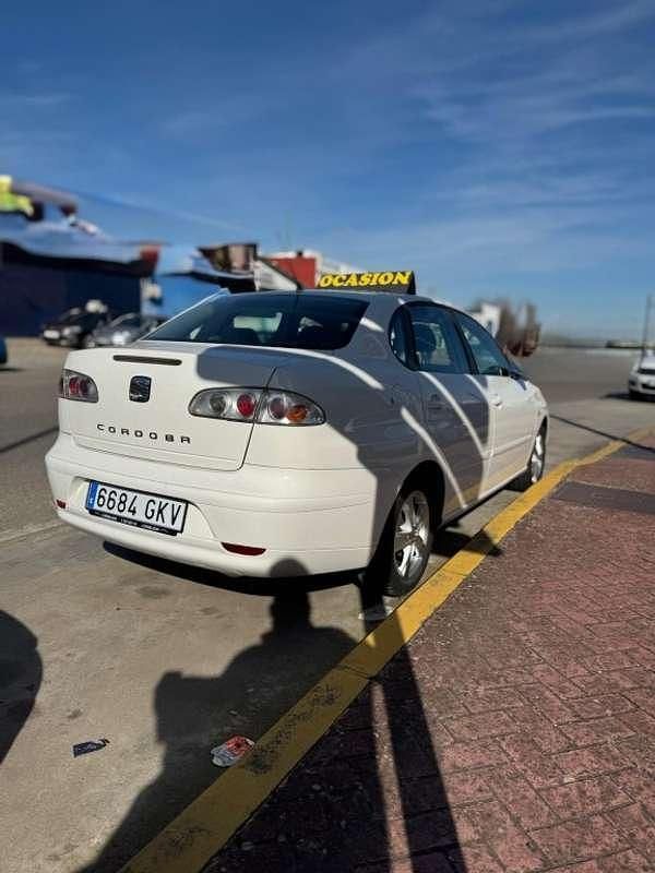 Usado Seat Cordoba 86 CV (63 kW) 2009 Blanco Utilitario