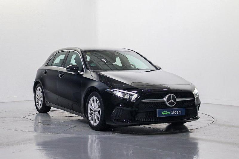 Usado Mercedes A180 136 CV (100 kW) 2020 Negro