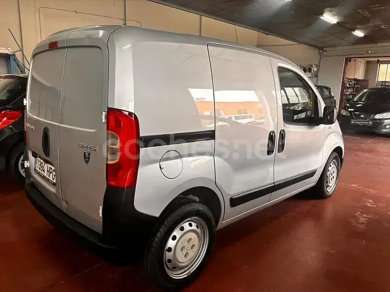Usado Peugeot Bipper Access 75 CV (55 kW) 2013 Gris / plata Monovolumen