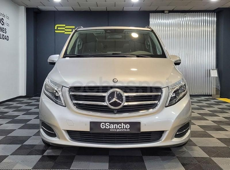 Usado Mercedes V250 Avantgarde 190 CV (139 kW) 2016 Gris / plata Monovolumen