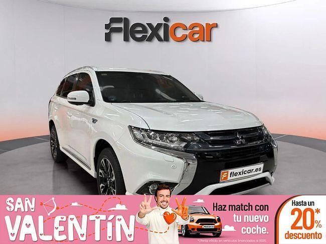 Blanco Usado 2017 Mitsubishi Outlander P-HEV | 16.990 € (Buen precio) - Imagen 1/4