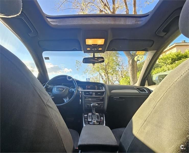 Usado Audi A4 150 CV (110 kW) 2012 Blanco Familiar