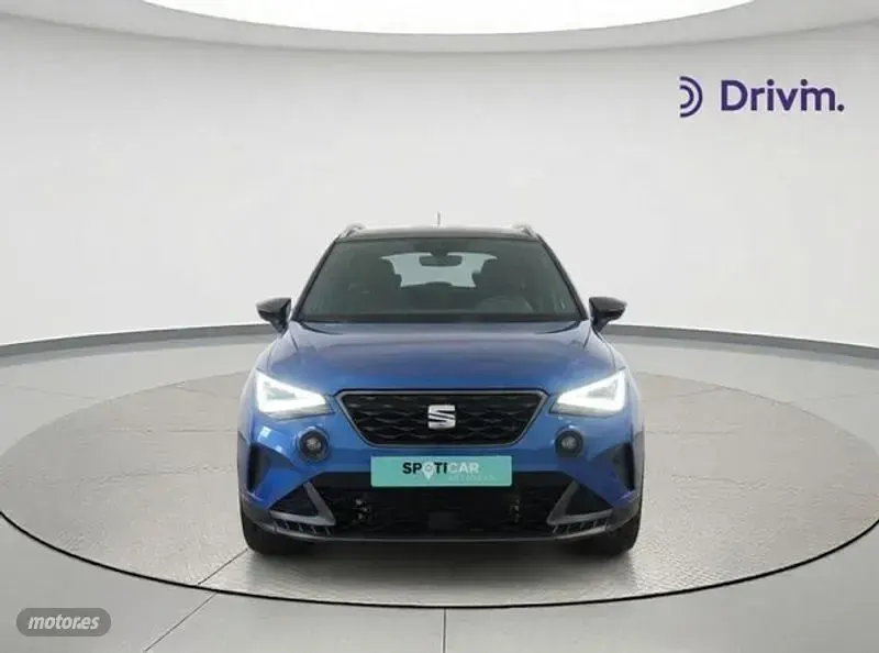 Usado Seat Arona FR 115 CV (84 kW) 2025 Azul SUV