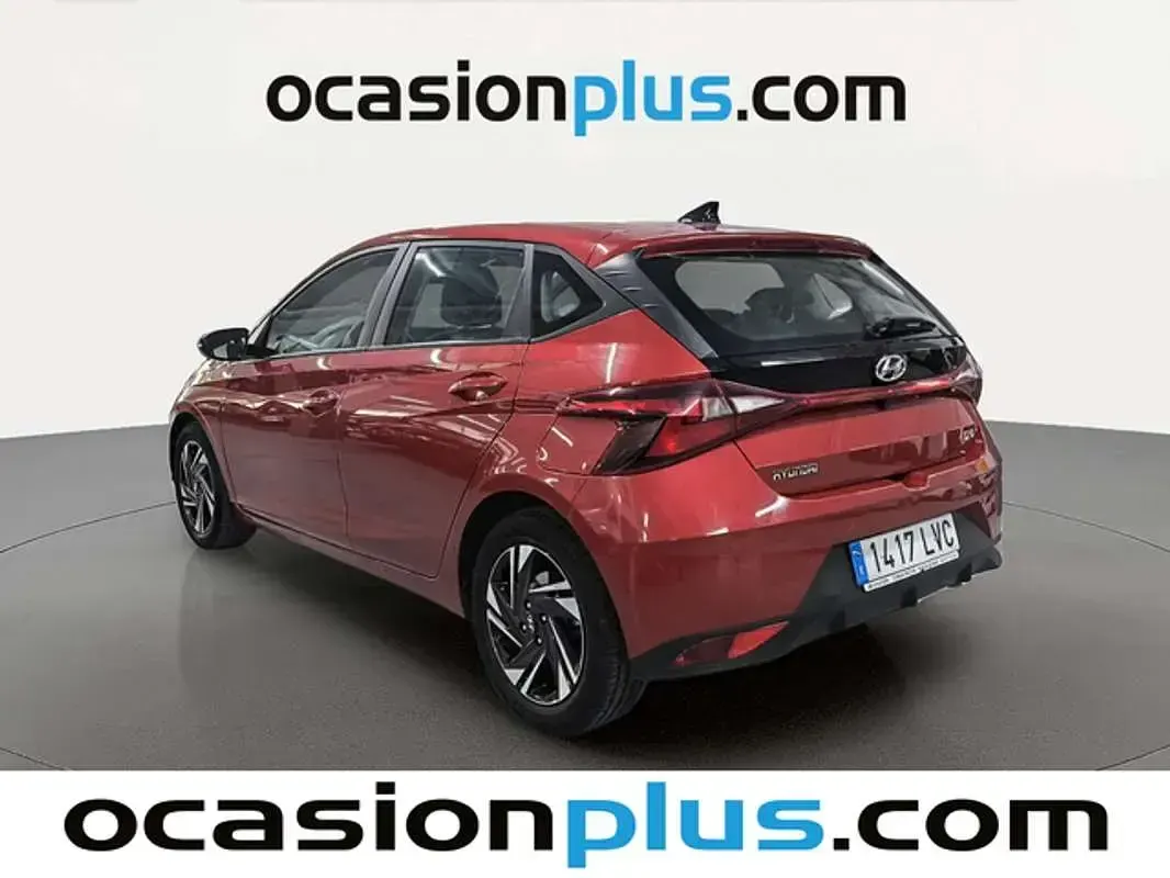 Usado Hyundai i20 101 CV (74 kW) 2021 Rojo Utilitario