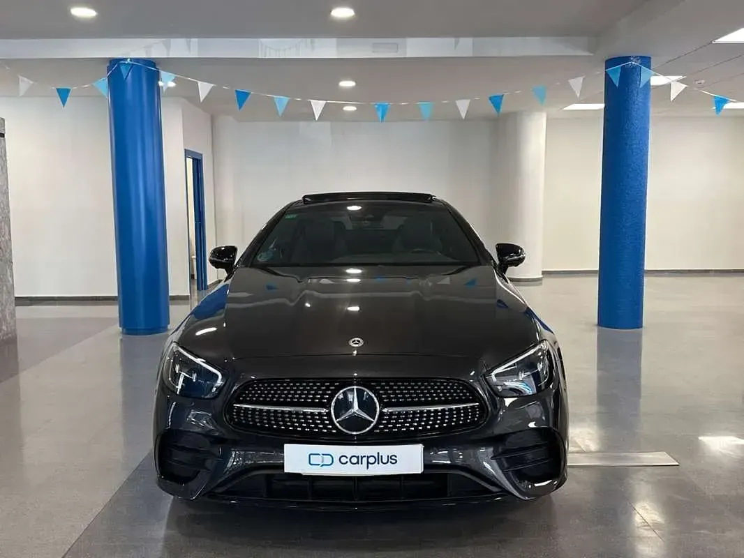 Usado Mercedes E350 306 CV (225 kW) 2021 Negro Berlina