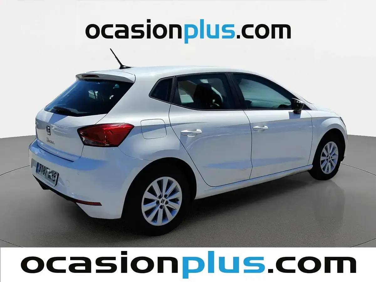 Käytetty Seat Ibiza Reference 80 HP (58 kW) 2023 Valkoinen Viistoperä