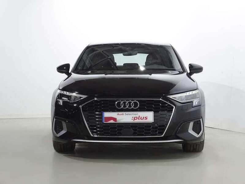 Usado Audi A3 Sportback Advanced 116 CV (85 kW) 2023 Negro Utilitario
