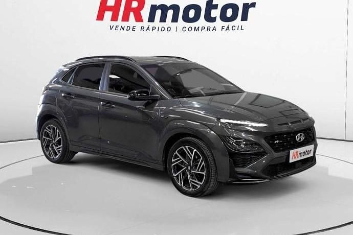 Usado Hyundai Kona N Line 121 CV (88 kW) 2023 Negro SUV