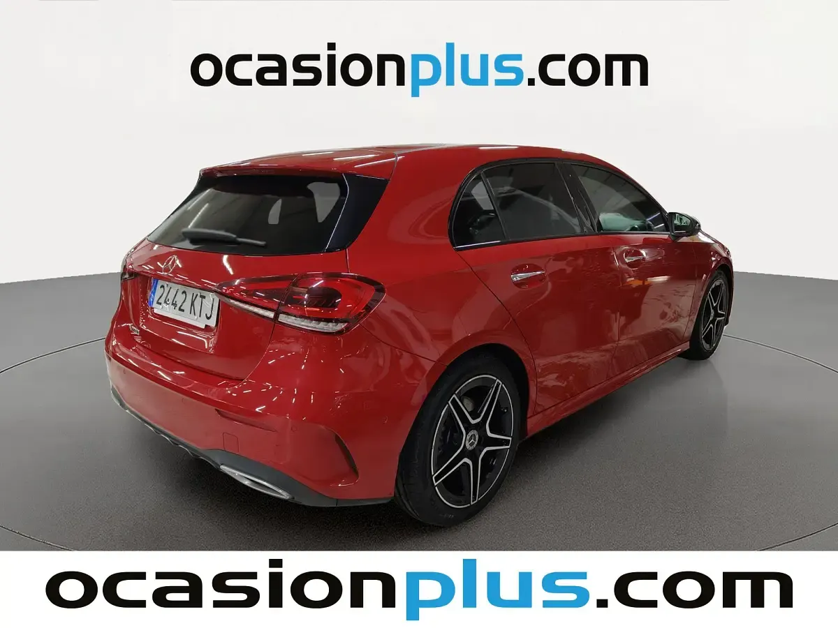 Usado Mercedes A200 AMG 163 CV (119 kW) 2019 Rojo Utilitario