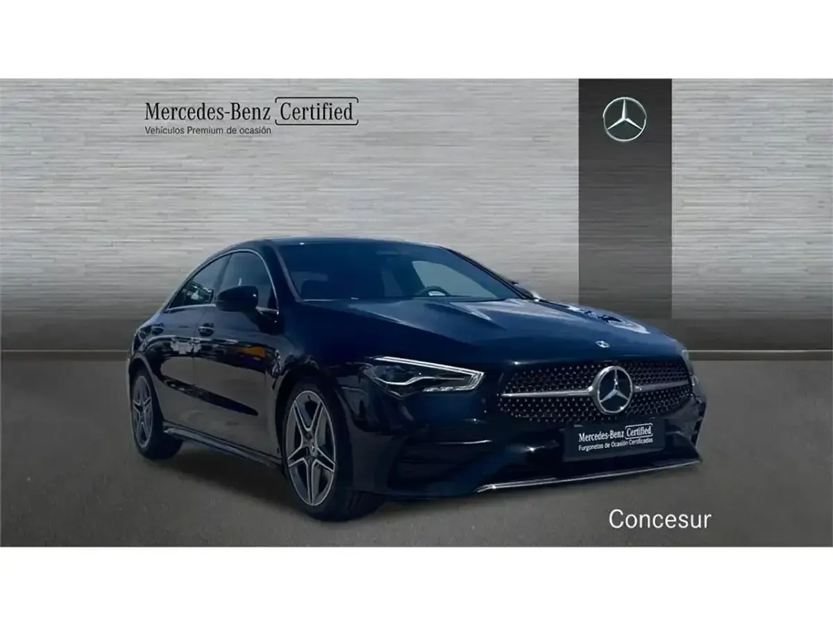 Occasion Mercedes CLA200 163 PK (119 kW) 2024 Zwart Sedan