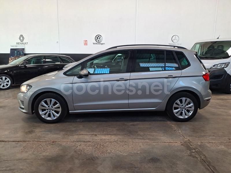 Usado VW Golf Sportsvan Business 110 CV (80 kW) 2015 Gris / plata Monovolumen
