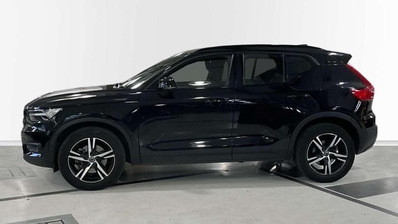 Usado Volvo XC40 R-Design 250 CV (183 kW) 2021 Negro SUV